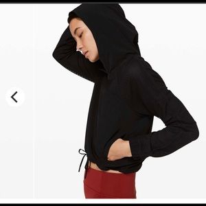 Catch a Breeze Pullover